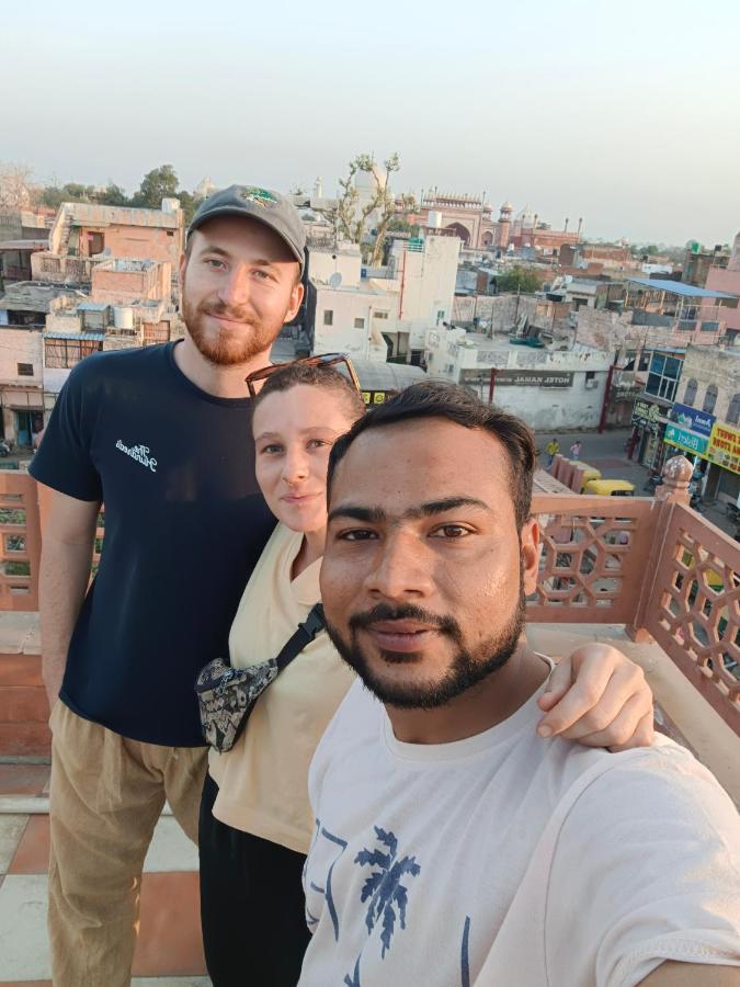 Hotel India Inn Walking Distance From Taj Mahal-- Rooftop Taj Mahal View Agra  Exterior foto