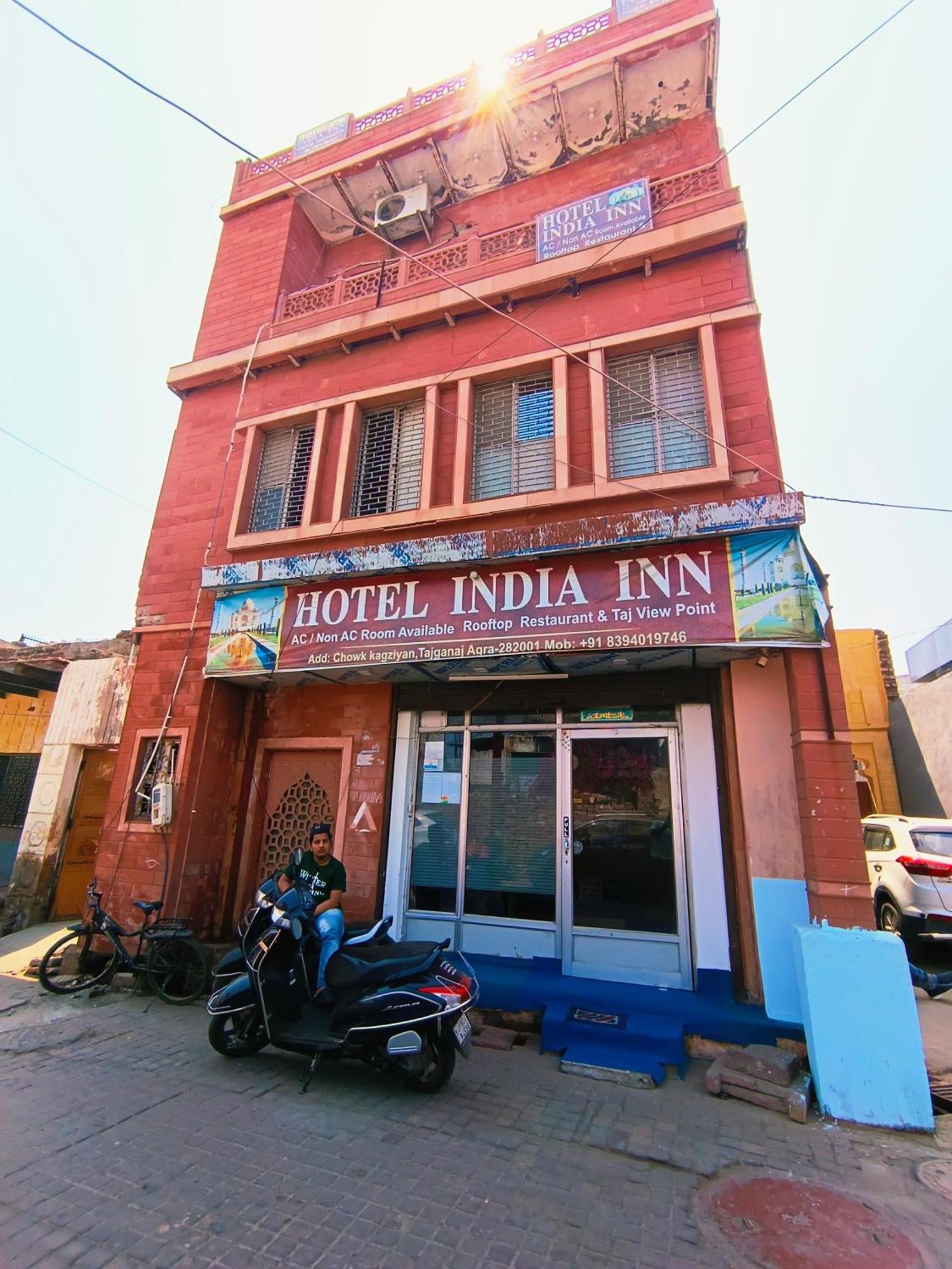 Hotel India Inn Walking Distance From Taj Mahal-- Rooftop Taj Mahal View Agra  Exterior foto